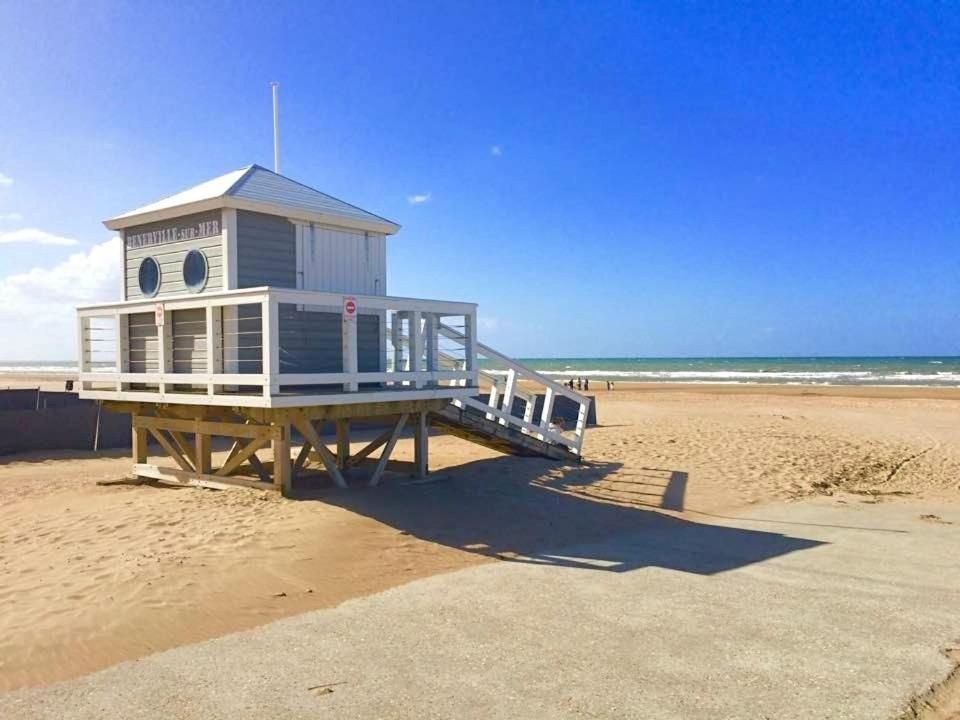 Lesparisnormands - Magnifique Vue Mer - Centre Et Plage فيلي سور مير المظهر الخارجي الصورة